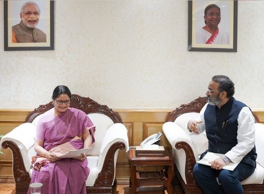 Shri Prasana Prabhu met met with Smt. Annapurna Devi